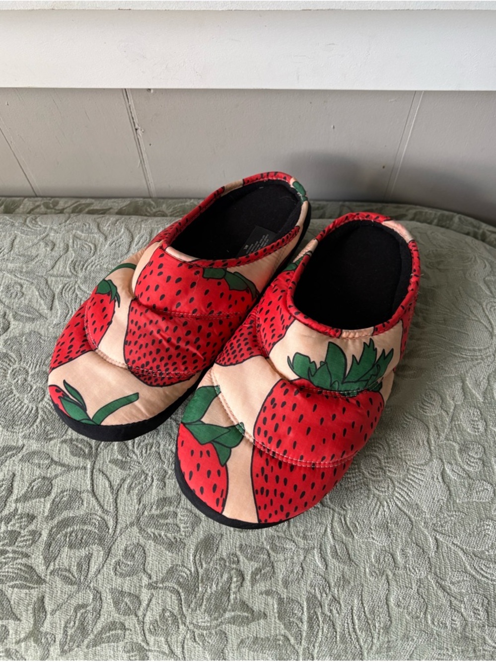 BAGGU Puffy Slippers